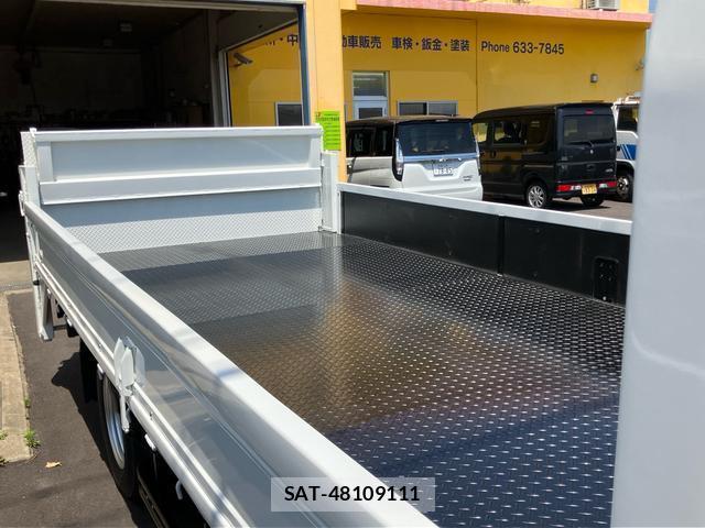 Isuzu ELF TRUCK 2011-05 8218736-10