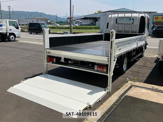 Isuzu ELF TRUCK 2011-05 8218736-19