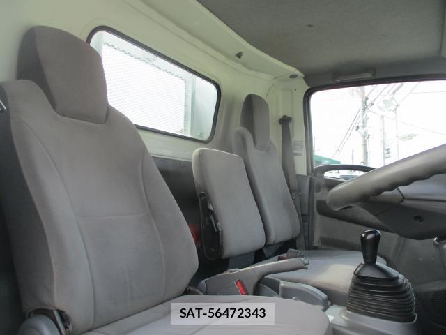 Isuzu ELF TRUCK 2014-03 8219756-8
