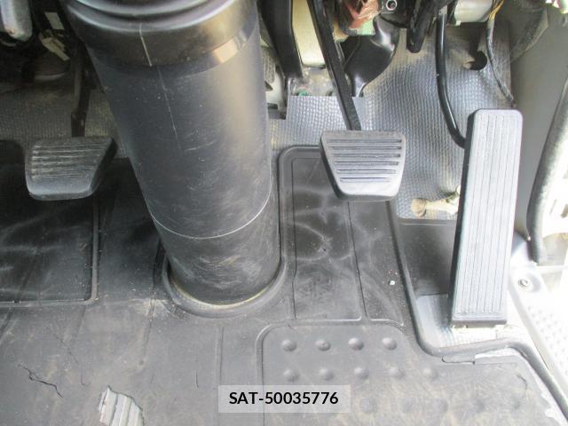 Isuzu ELF TRUCK 2016-09 8219757-7