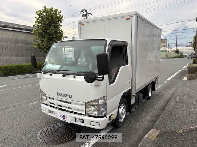 Isuzu ELF TRUCK 2014-05 8220432-3