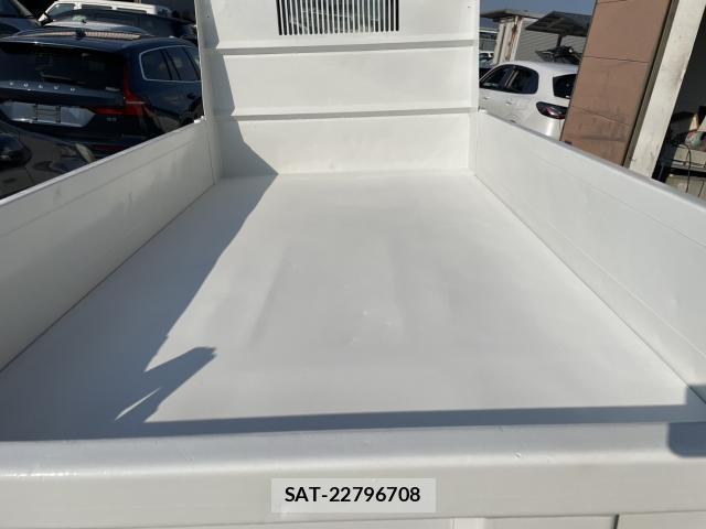 Isuzu ELF TRUCK 2015-02 8220992-4