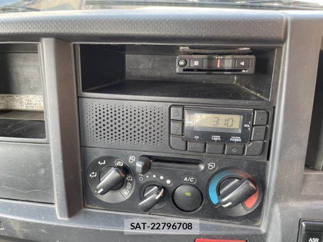Isuzu ELF TRUCK 2015-02 8220992-9