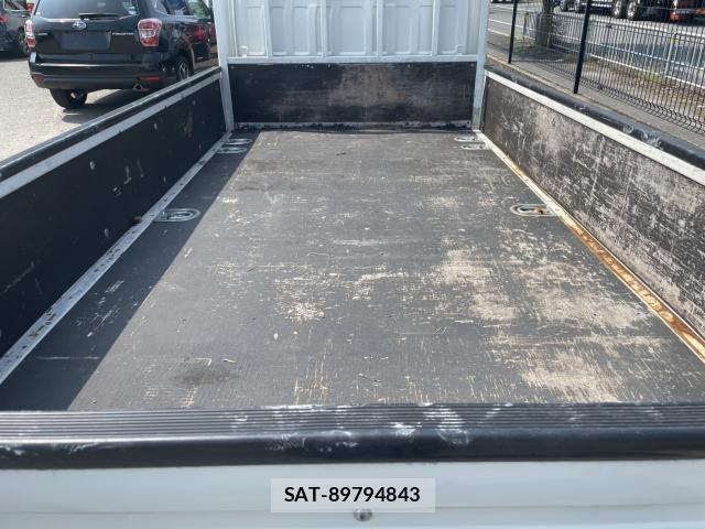 Isuzu ELF TRUCK 2016-03 8221000-4