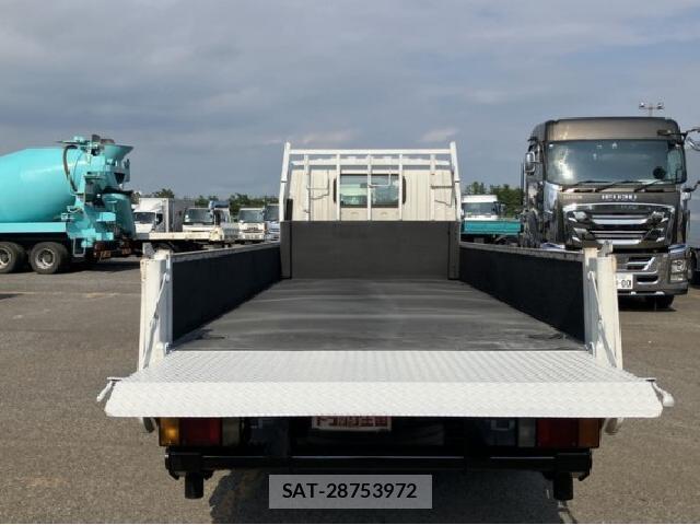 Isuzu ELF TRUCK 2009 8221785-15