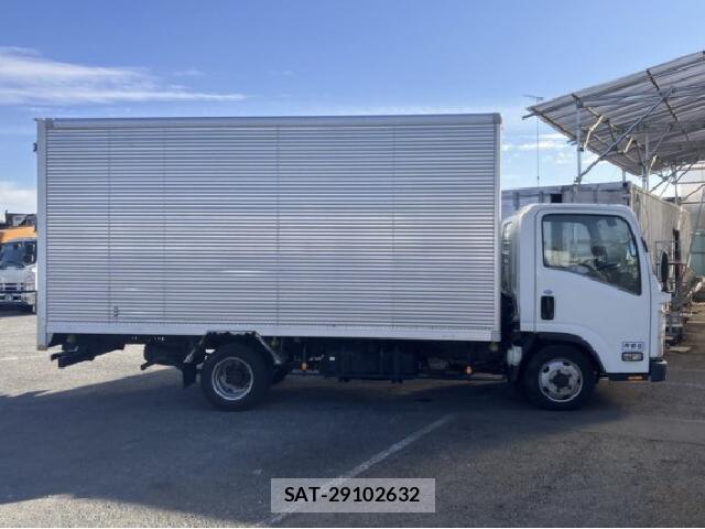 Isuzu ELF TRUCK 2016 8221788-12