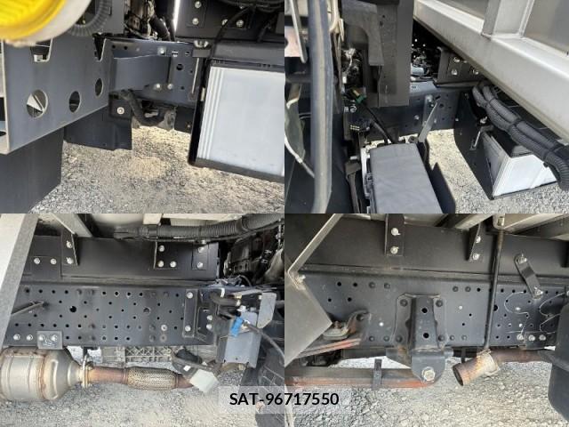 Isuzu ELF TRUCK 2019-08 8223561-13