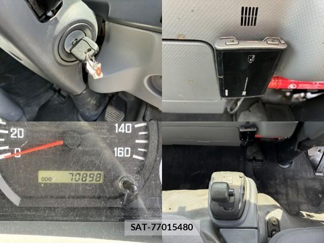 Isuzu ELF TRUCK 2011-08 8223756-12