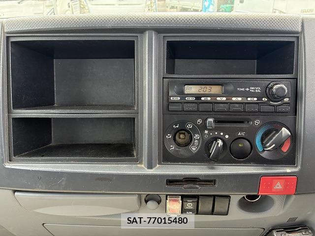 Isuzu ELF TRUCK 2011-08 8223756-19