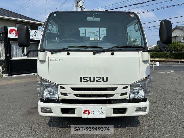 Isuzu ELF TRUCK 2015-04 8223757-1