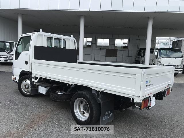 Isuzu ELF TRUCK 2019-08 8223907-5