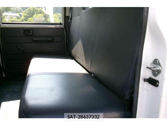 Isuzu ELF TRUCK 2018-04 8224722-6