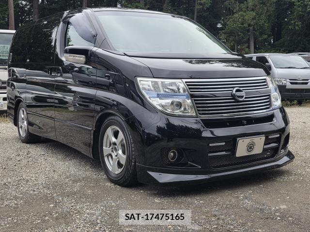 Nissan ELGRAND 2006-02 8216262-0