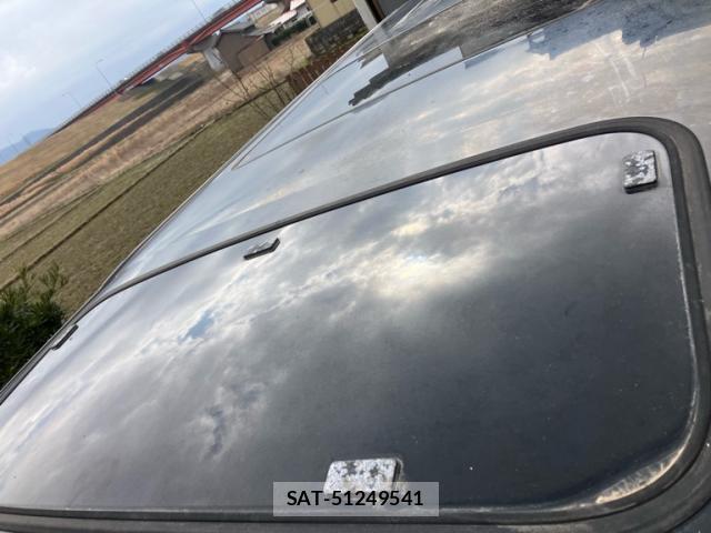 Nissan ELGRAND 2008-02 8219657-6