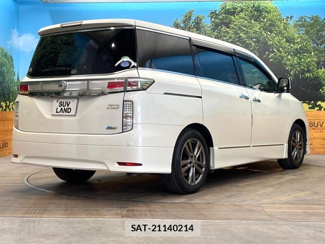 Nissan ELGRAND 2013-04 8220368-16