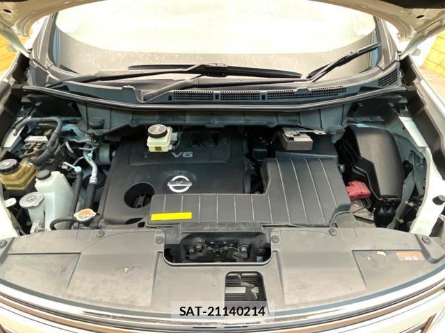 Nissan ELGRAND 2013-04 8220368-17