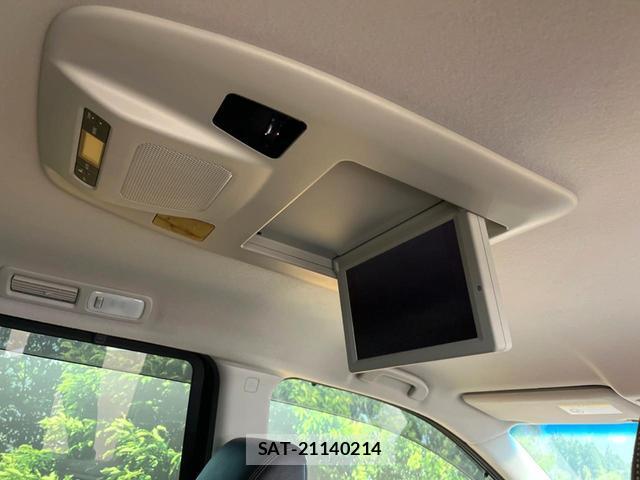 Nissan ELGRAND 2013-04 8220368-4