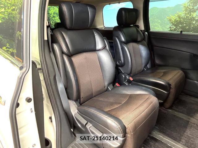 Nissan ELGRAND 2013-04 8220368-8