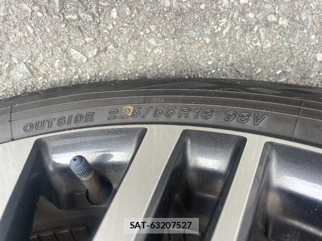 Nissan ELGRAND 2023-09 8220441-15