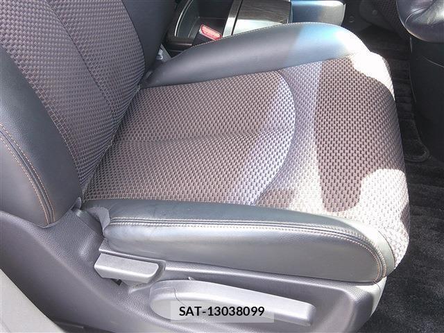 Nissan ELGRAND 2013-10 8220713-12