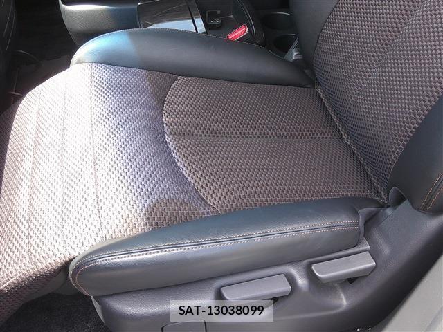 Nissan ELGRAND 2013-10 8220713-19