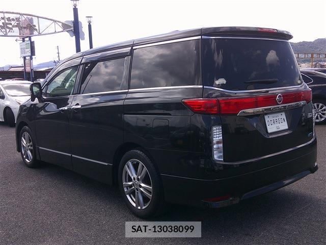 Nissan ELGRAND 2013-10 8220713-7