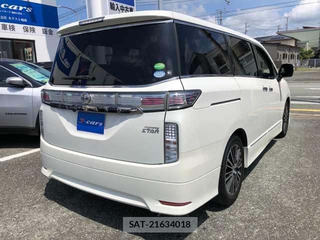 Nissan ELGRAND 2015-03 8221605-15