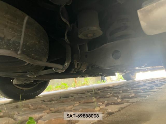 Nissan ELGRAND 2005-02 8221689-4