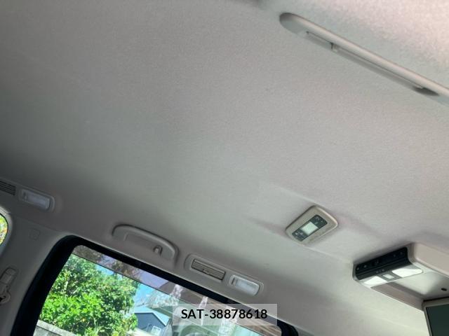 Nissan ELGRAND 2011-09 8221766-10