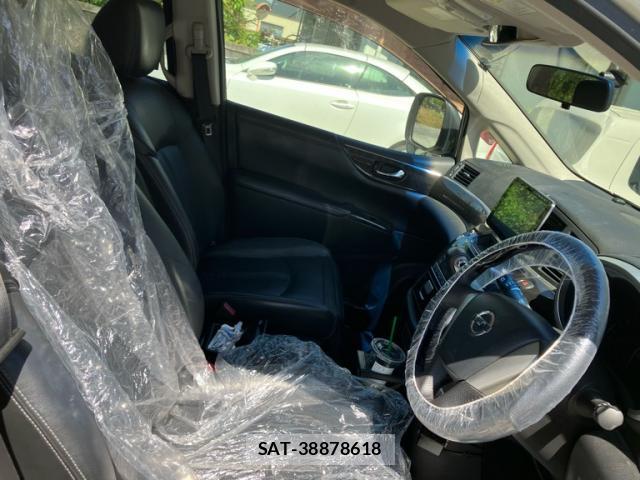 Nissan ELGRAND 2011-09 8221766-7