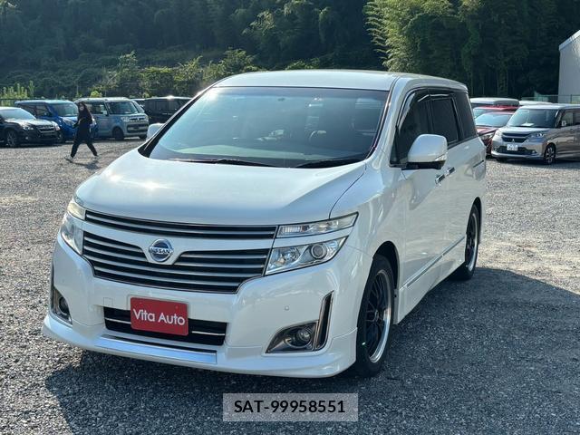 Nissan ELGRAND 2013-06 8221878-11