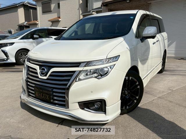 Nissan ELGRAND 2018-05 8222500-0