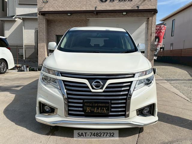 Nissan ELGRAND 2018-05 8222500-10