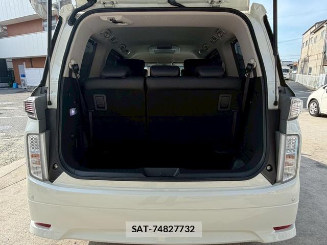Nissan ELGRAND 2018-05 8222500-13