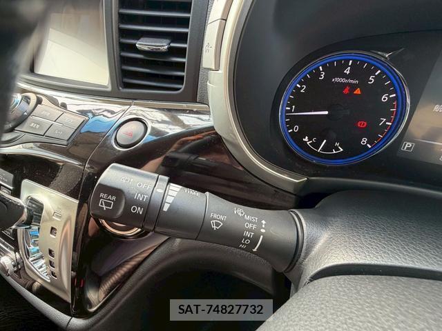 Nissan ELGRAND 2018-05 8222500-19