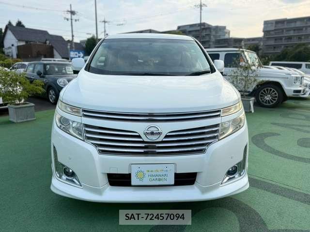 Nissan ELGRAND 2013-06 8222684-10
