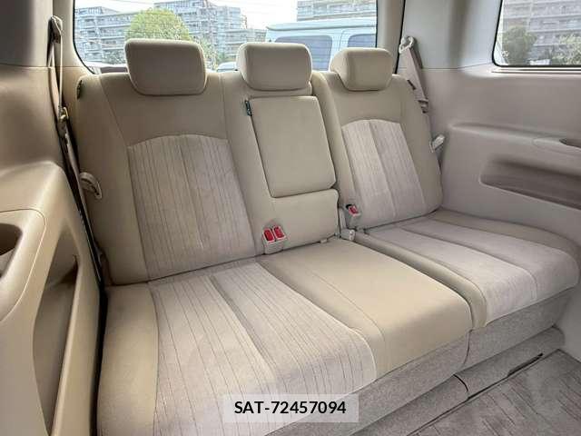 Nissan ELGRAND 2013-06 8222684-14