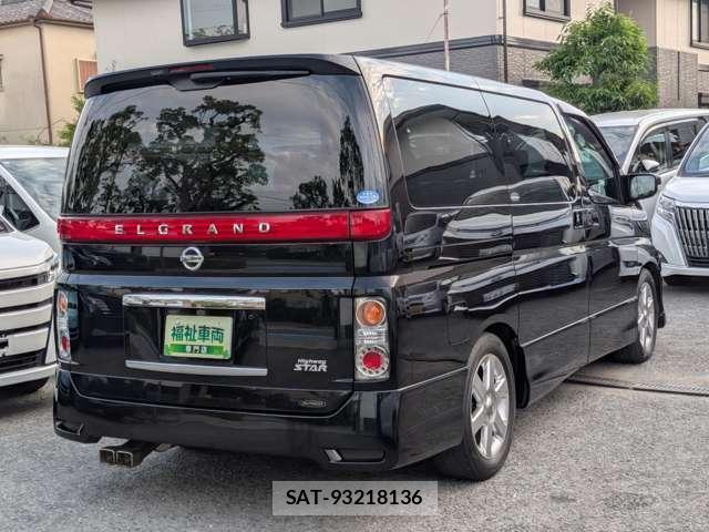 Nissan ELGRAND 2008-01 8223179-10