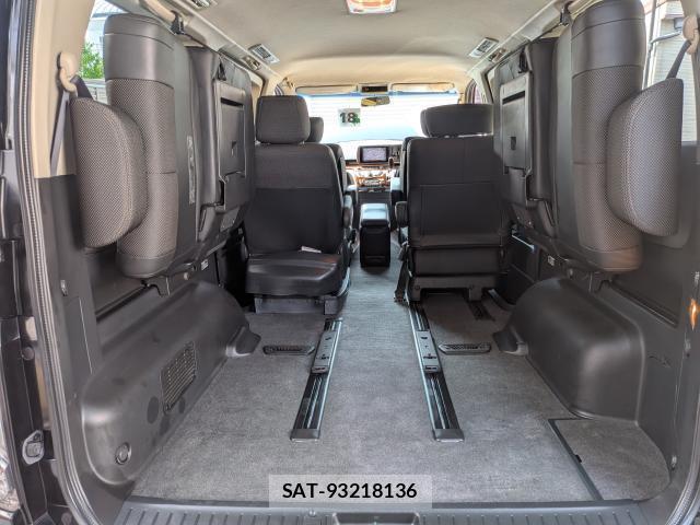 Nissan ELGRAND 2008-01 8223179-15