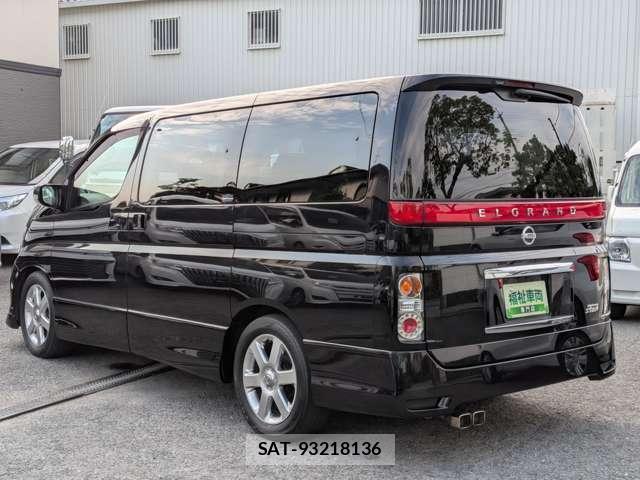 Nissan ELGRAND 2008-01 8223179-8