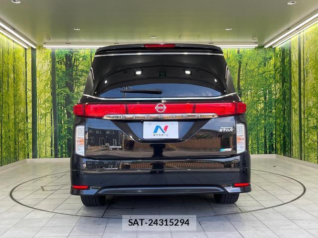 Nissan ELGRAND 2013-11 8223955-15