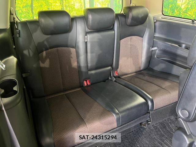 Nissan ELGRAND 2013-11 8223955-9