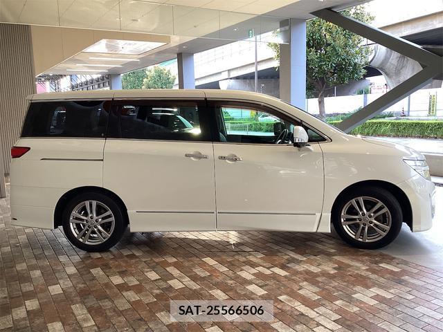 Nissan ELGRAND 2010-11 8224528-13