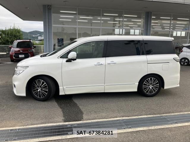 Nissan ELGRAND 2014-01 8225182-1