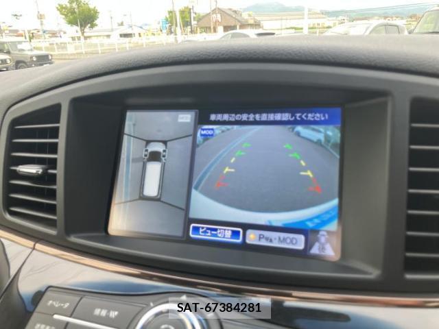 Nissan ELGRAND 2014-01 8225182-13