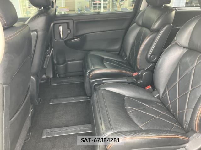 Nissan ELGRAND 2014-01 8225182-7