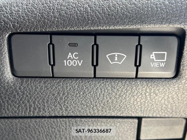 Lexus ES 2021-05 8221324-12