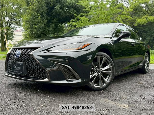 Lexus ES 2019-09 8223792-11