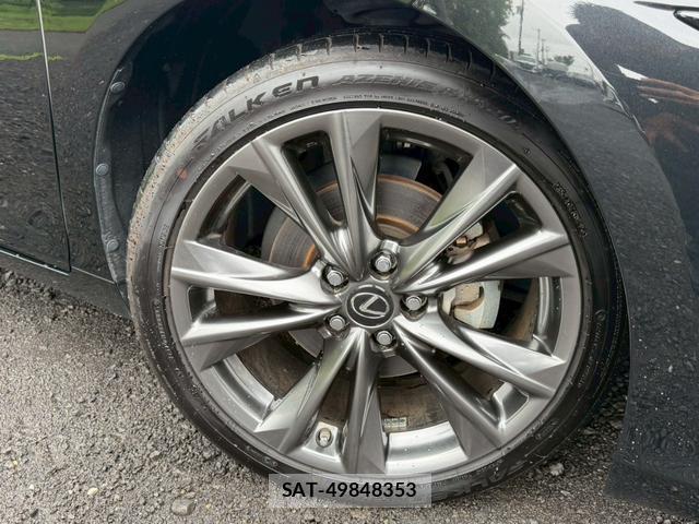 Lexus ES 2019-09 8223792-14