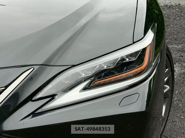 Lexus ES 2019-09 8223792-8